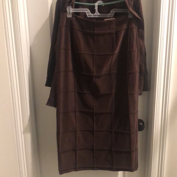 Silk Club Collection - Picture 2 of 10